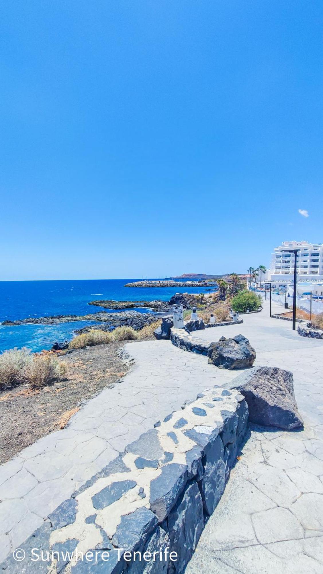 Spacious Apartment With Private Garden In Tenerife South サンミゲル・デ・アボナ エクステリア 写真