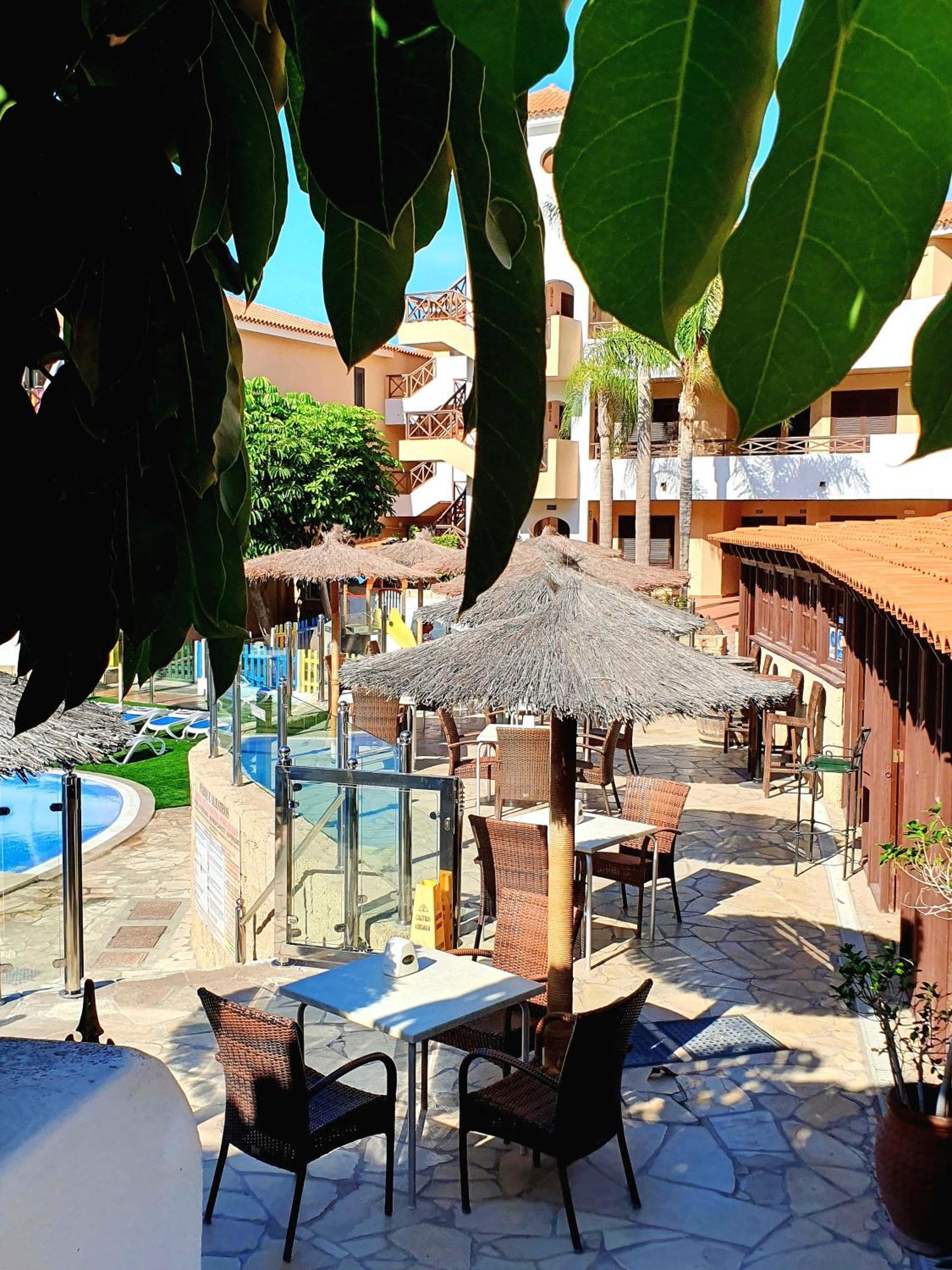 Spacious Apartment With Private Garden In Tenerife South サンミゲル・デ・アボナ エクステリア 写真