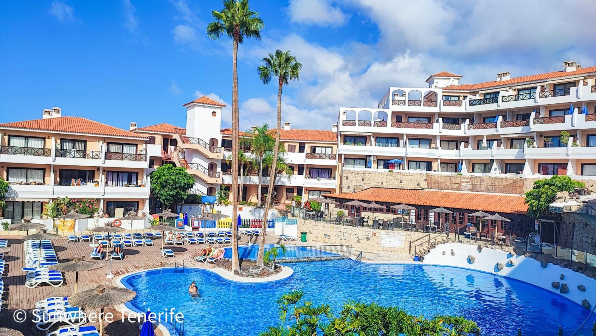 Spacious Apartment With Private Garden In Tenerife South サンミゲル・デ・アボナ エクステリア 写真