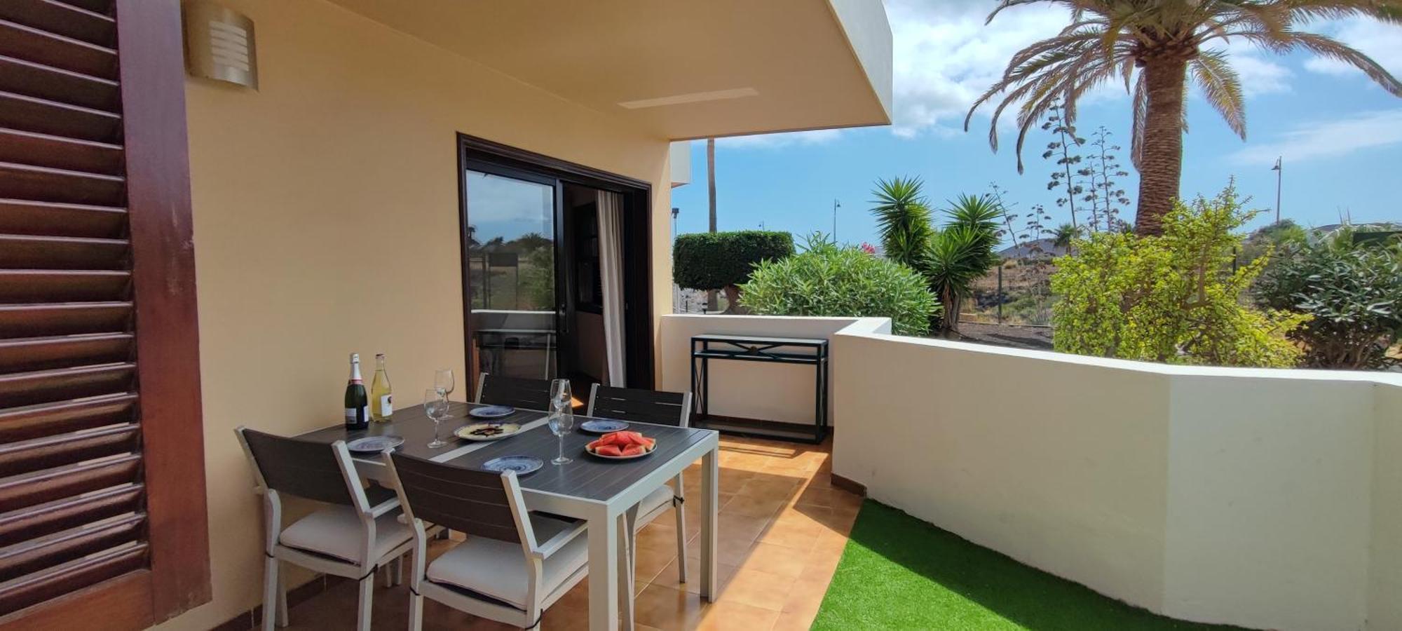 Spacious Apartment With Private Garden In Tenerife South サンミゲル・デ・アボナ エクステリア 写真